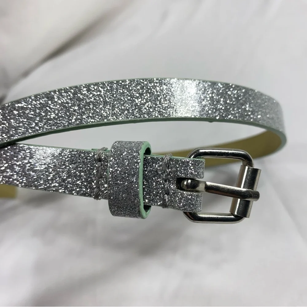 Cat & Jack Kid’s Silver Glittery Belt